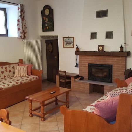 Bed and Breakfast La Taverna Di Tony Montalto Dora Экстерьер фото