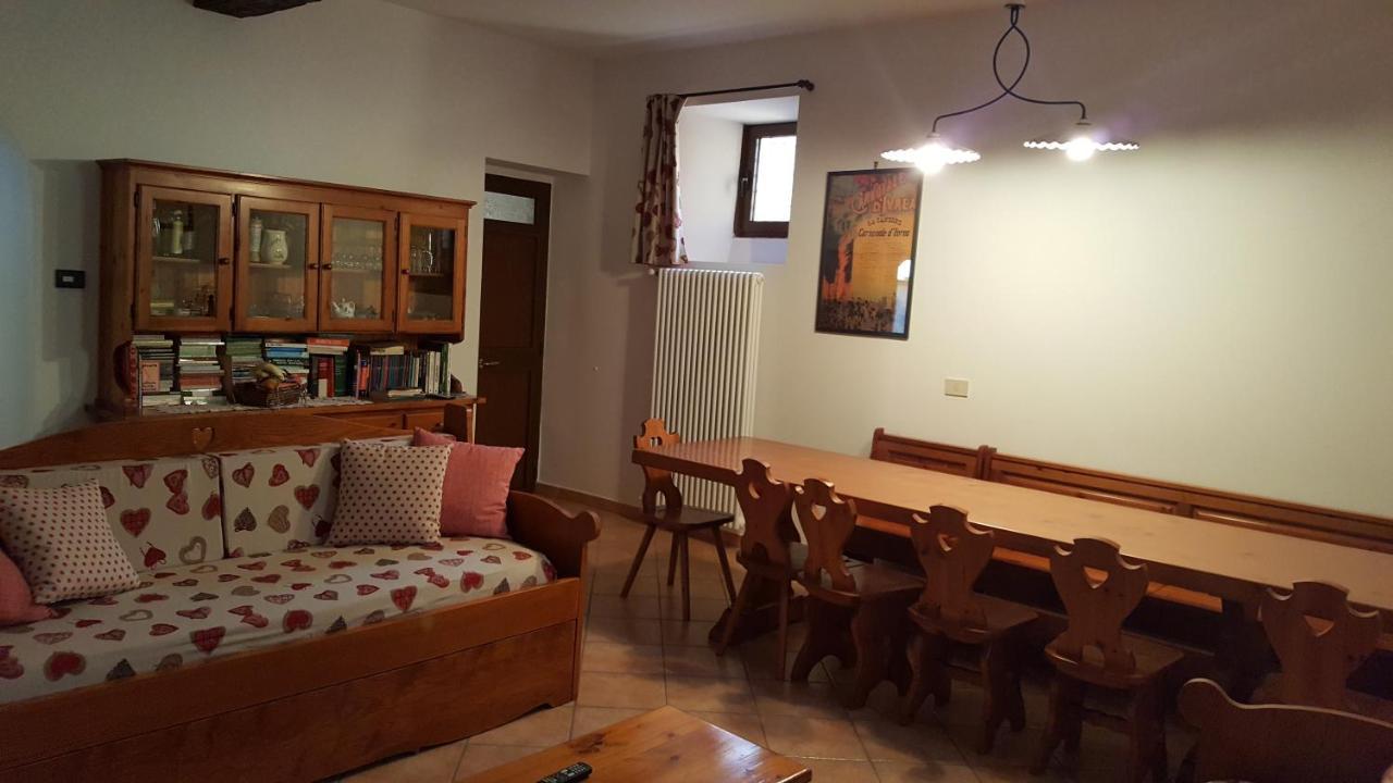 Bed and Breakfast La Taverna Di Tony Montalto Dora Экстерьер фото