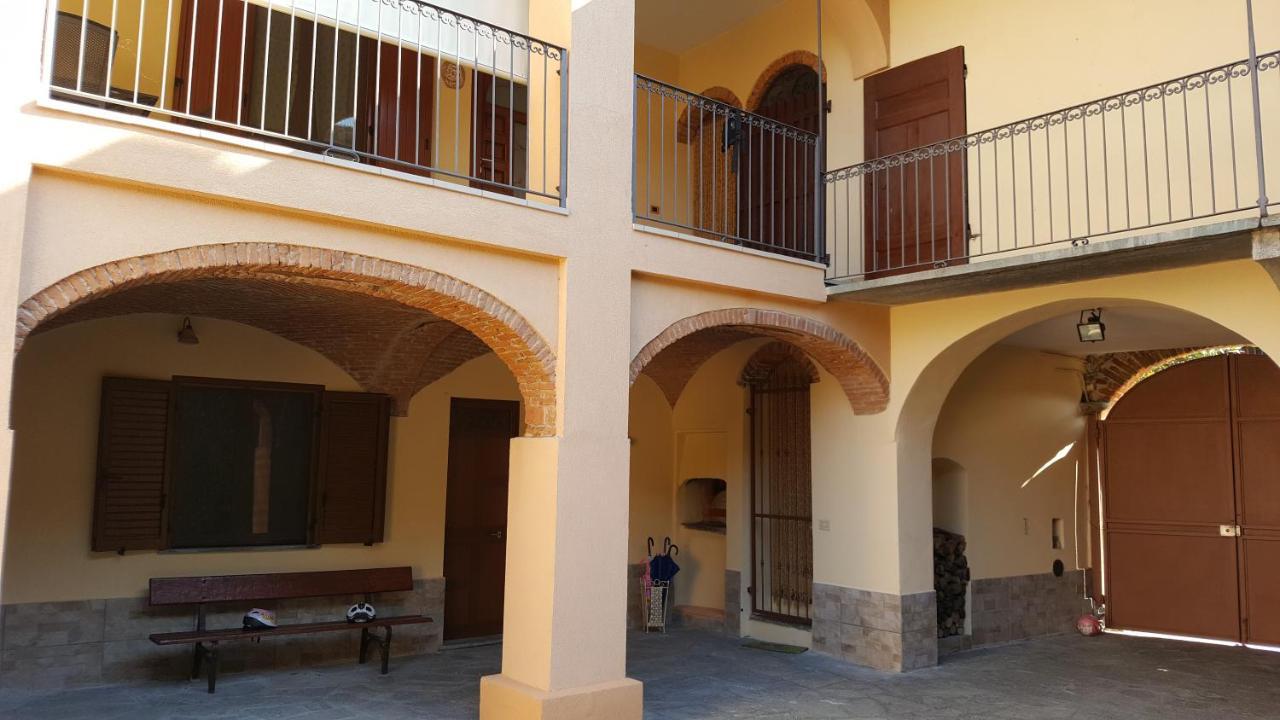 Bed and Breakfast La Taverna Di Tony Montalto Dora Экстерьер фото